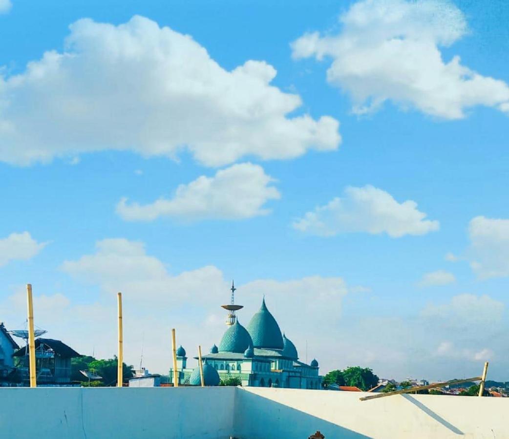 Bluefire Homestay Syariah Баньюванги Экстерьер фото